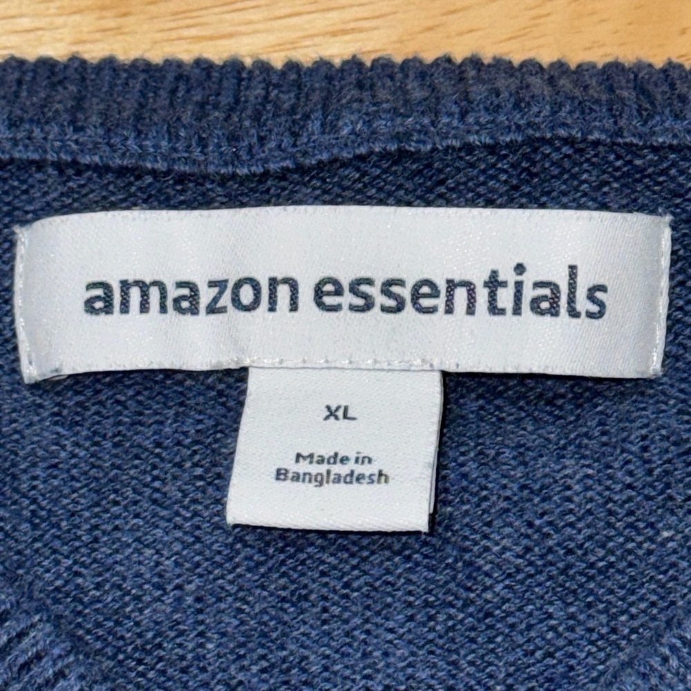 Amazon Essentials Blue V-Neck Sweater - Picture 4 of 9